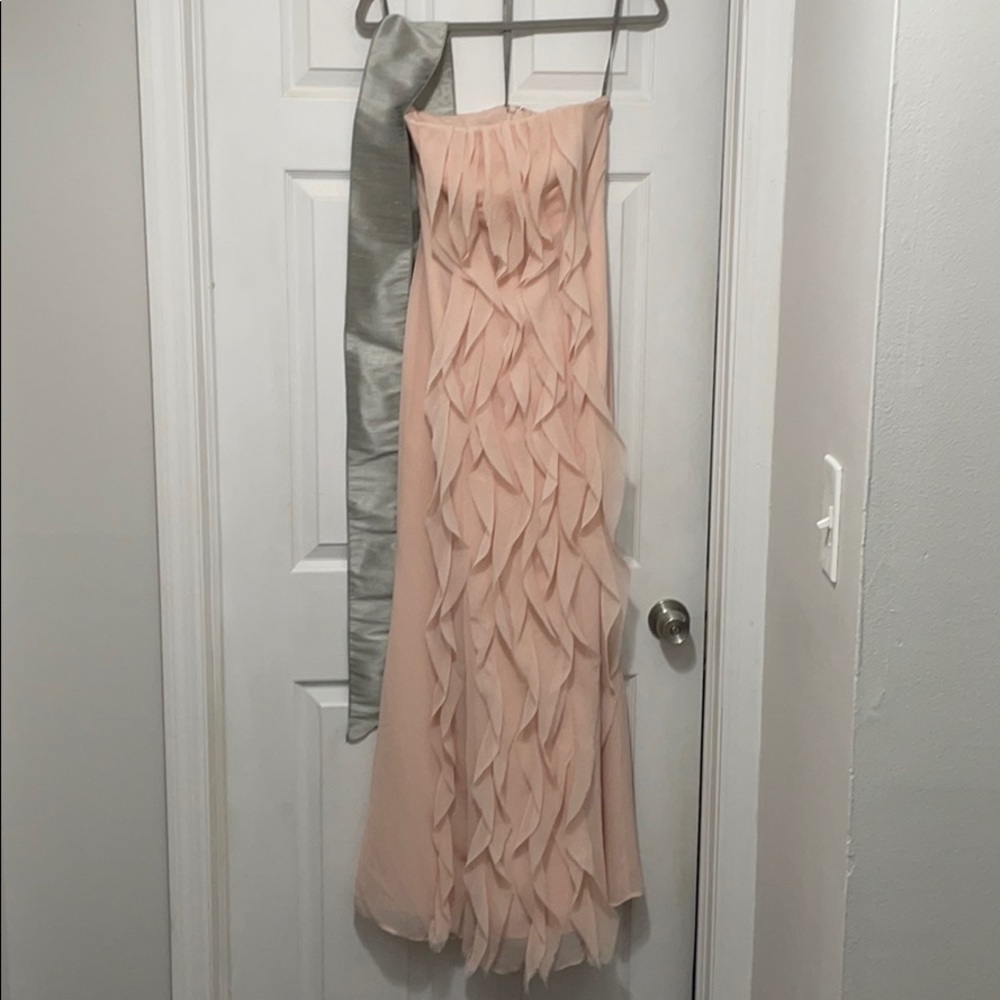 Strapless Vera Wang Gown